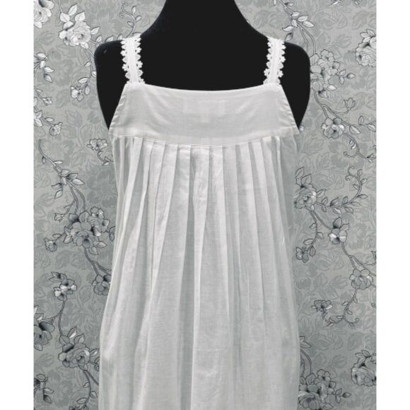 SoieRose SR-1215 Victorian Cotton Nightgown – Sleeveless Lace Trim & Pintuck Fro - Picture 6 of 9